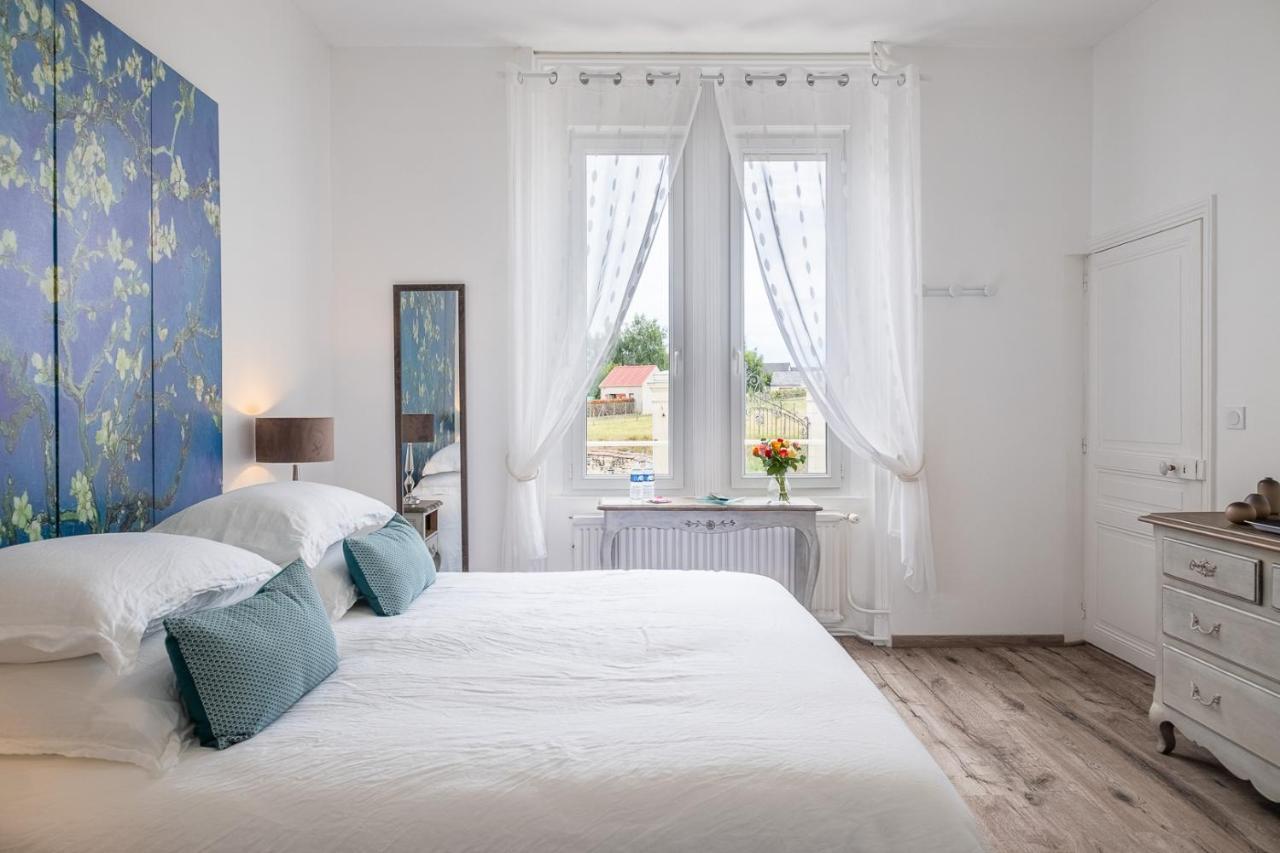 Hotel Manoir Des Bertinieres Cravant-les-Coteaux Exteriér fotografie